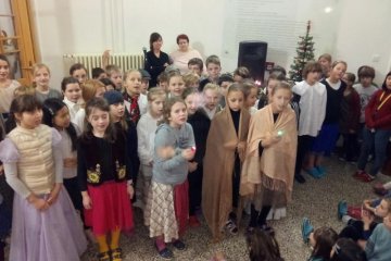 2017_12_22_vánoční zpěvy ve škole