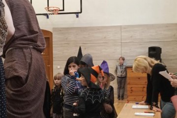 Škola plná čarodějnic