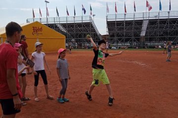 Fandíme - MS softball mužů USA x Venezuela