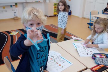 20200920 ZÁŘIJOVÉ STŘÍPKY Z VÝUKY