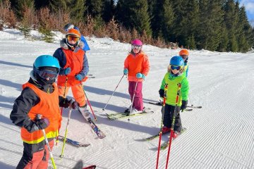 Mariánka den sedmý - Plešivec poslední lyžování, závody, vyhodnocení