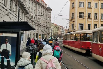 Návštěva Památníku Jana Palacha ve Všetatech + tvoření na téma "Na hraně"