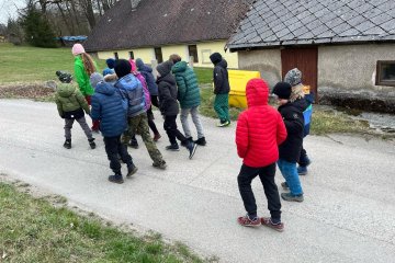 Škola v přírodě s Tobiášem Lolnessem, Lomy u Kunžaku