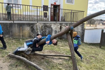 Škola v přírodě s Tobiášem Lolnessem, Lomy u Kunžaku
