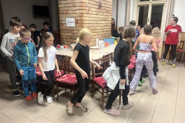 Škola v přírodě s Tobiášem Lolnessem, Lomy u Kunžaku