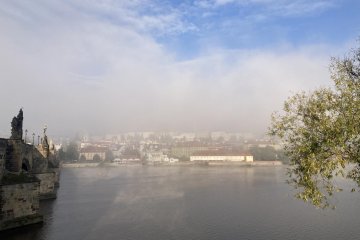 Rychlovka na Karlově mostě a bojovka na Kampě