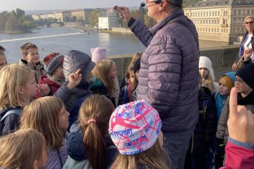 Rychlovka na Karlově mostě a bojovka na Kampě