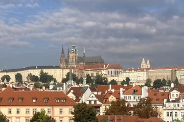 Rychlovka na Karlově mostě a bojovka na Kampě
