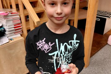 Mikuláš + adventní kalendář + přespávačka + koncert v kostele.