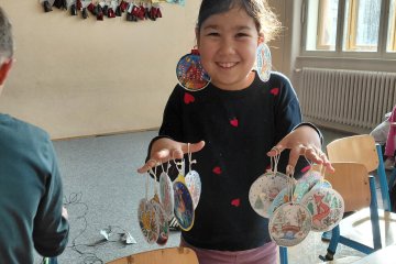 Mikuláš + adventní kalendář + přespávačka + koncert v kostele.