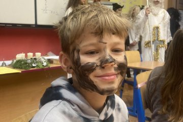 Mikuláš + adventní kalendář + přespávačka + koncert v kostele.