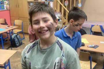 Mikuláš + adventní kalendář + přespávačka + koncert v kostele.