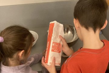 Mikuláš + adventní kalendář + přespávačka + koncert v kostele.