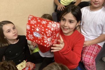 Mikuláš + adventní kalendář + přespávačka + koncert v kostele.