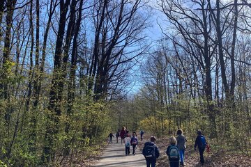 Poznáváme Prahu 8 - Ďáblický háj - duben