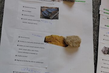 Skupinová práce - Horniny a nerosty