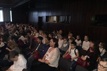 Vystoupení pěveckého sboru školy - Jarní petrklíč 2017
