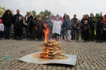 Náměstí plné čarodějnic - trochu z naší třídy