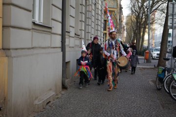 Děti oslavily masopust tradičním průvodem