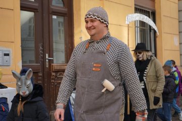 Děti oslavily masopust tradičním průvodem