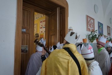 Tři králové opět navštívili i školu