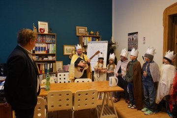 Tři králové opět navštívili i školu