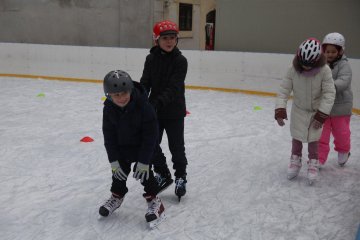 Od mantinelu k holubičkám: Jak jsme zkrotili ledovou plochu