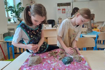 Jak jsme vyráběli ve 3.R kašírované misky