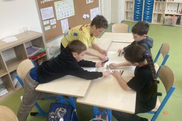 Slunce v duši a roztančená dětská tornáda. Jak jsme zkoumali počasí?