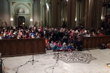 ZÁZNAM: Škola přivítala Vánoce koncertem v kostele. Vysílali jsme živě